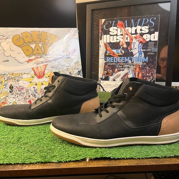 Aldo high top dress sneakers - Picture 2 of 4